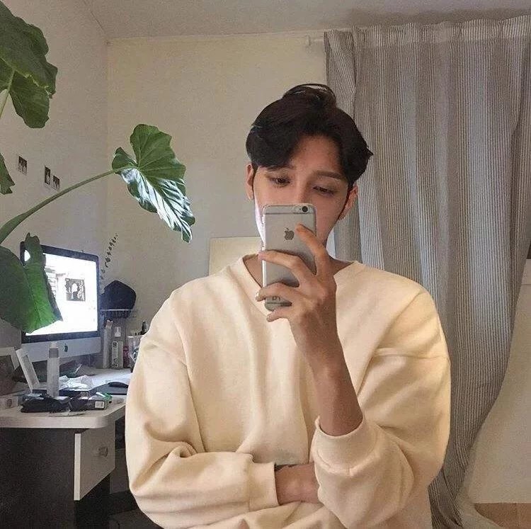 管苛奇卿