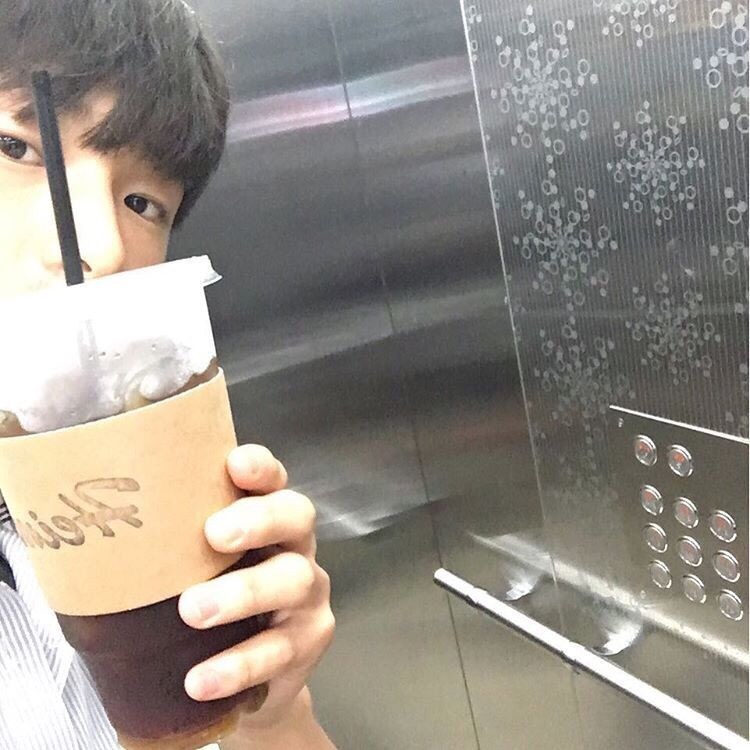梅嘉钧茗