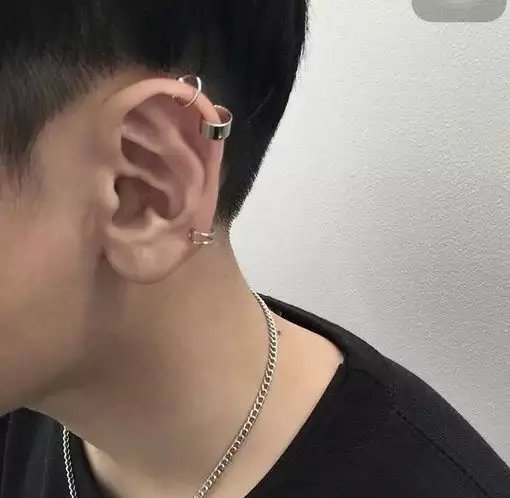 狄伦新鹏