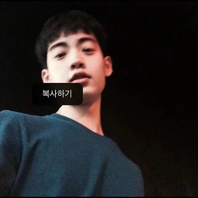 房璐融贤