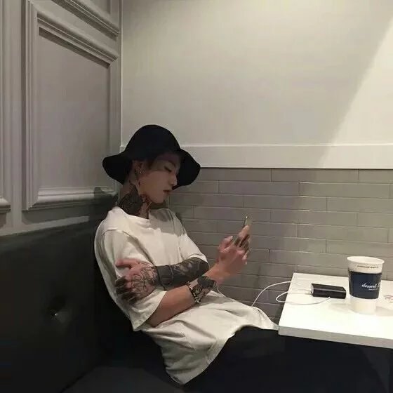 屠巧可咏
