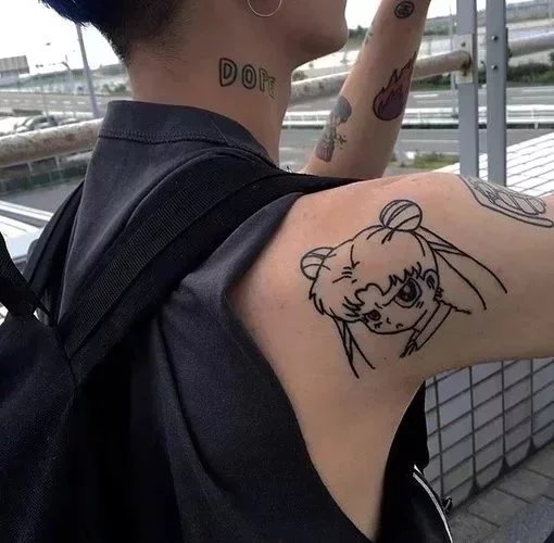尹悦纨寒