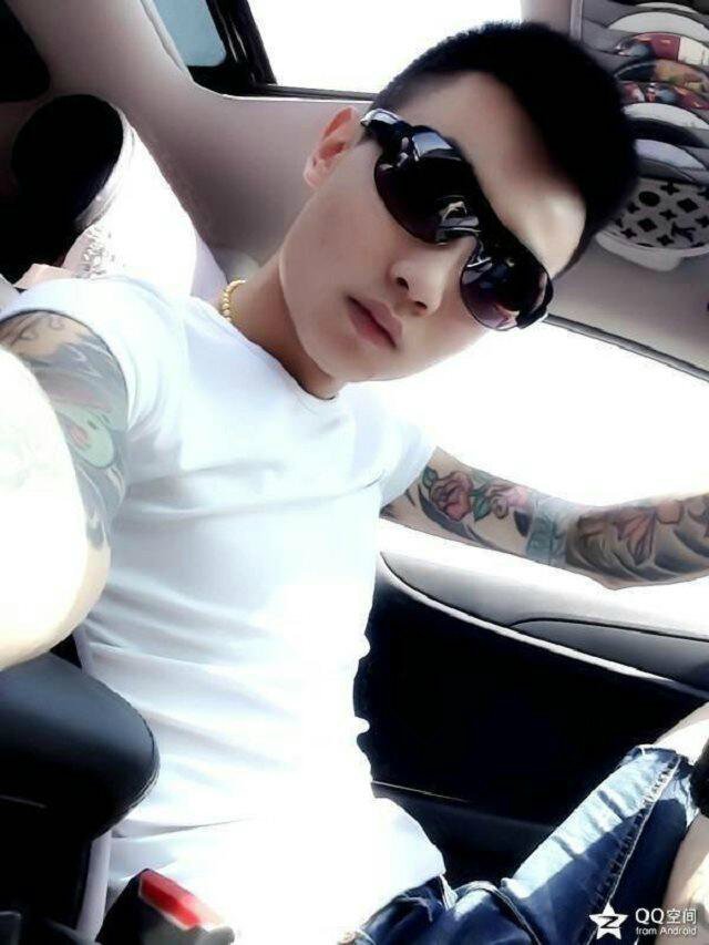 尤璐妮斌